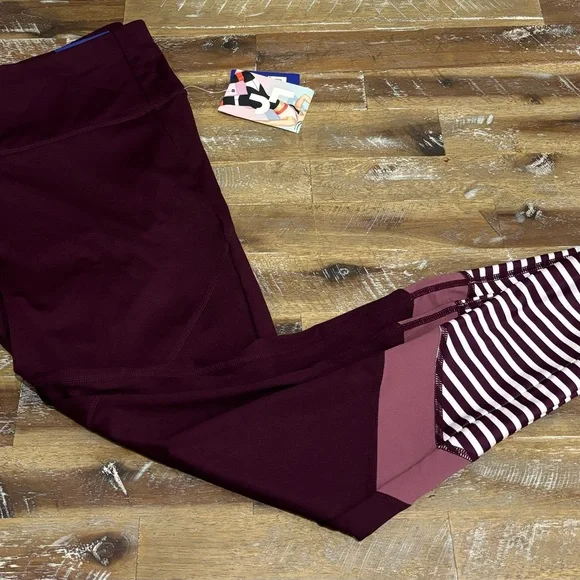 JoyLab Womenโs Plum 7/8 High Rise Leggings - Picture 1 of 4